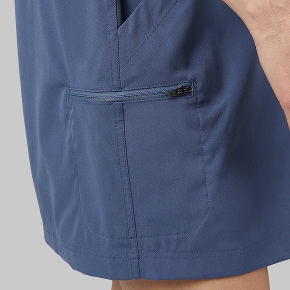 32 Degrees Cool Blue Cargo Skorts Large - Picture 2 of 7
